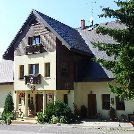Konukevi Privat Bella 3*